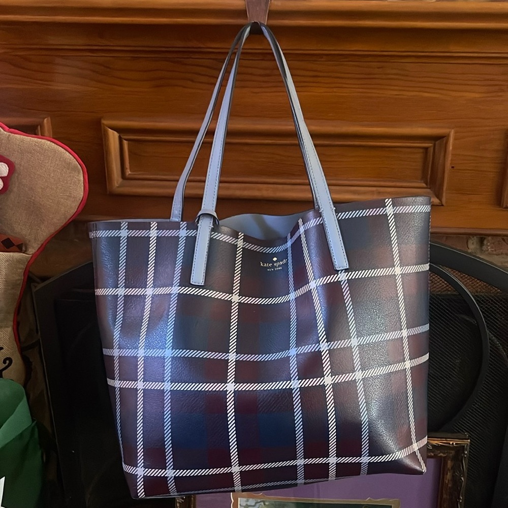 Kate spade tote with attached wallet
